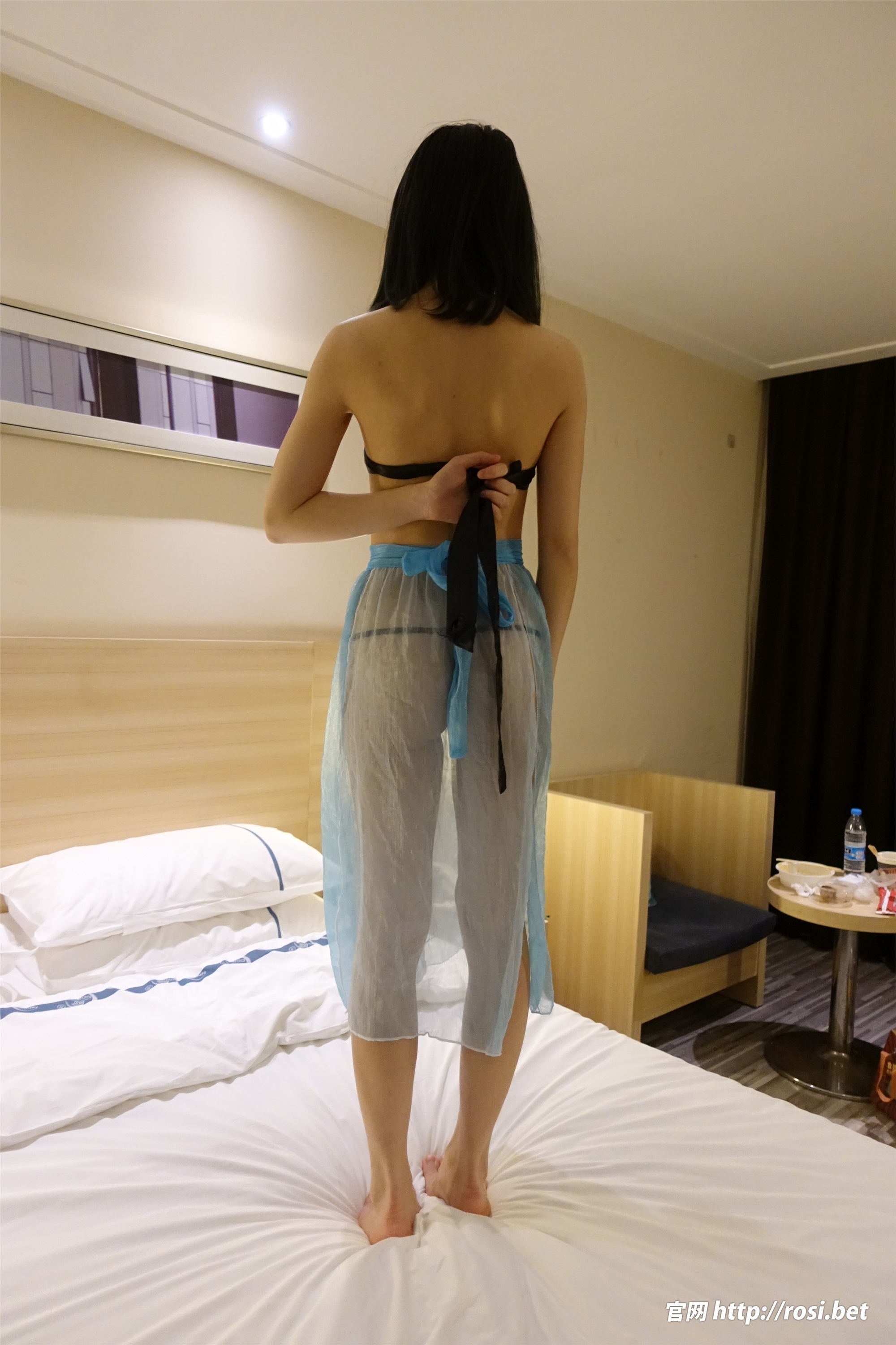 ROSI写真 2024.03.03 NO.4472